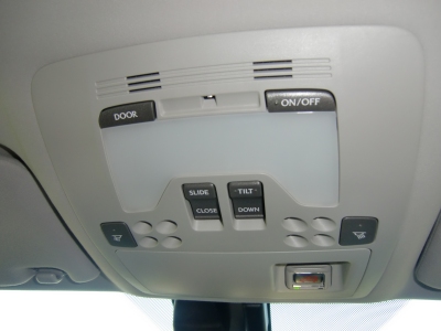 ���N�T�XIS250L(2011)����3